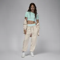 Nike Jordan Sport женская Bodycon Performance Top цвет зеленый