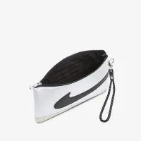 Nike Icon Blazer Wristlet колір білий