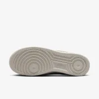 Nike Air Force 1 '07 жіноча Кросівки колір коричневий
