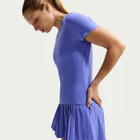 Nike Victory жіноча Dri-FIT Short-Sleeve Tennis Top блакитний