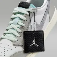 Nike Air Jordan 1 Retro Low 