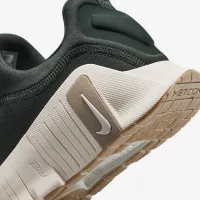 Nike Free Metcon 6 жіноча для тренування Кросівки колір зелений