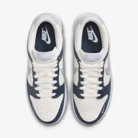 Nike Dunk Low жіноча Кросівки колір білий