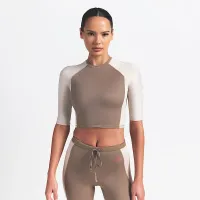 NikeSKIMS Shine женская Padded 1/2-Sleeve Crop Top цвет коричневый