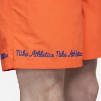 Nike Club Fleece чоловічі Flow шорти Orange