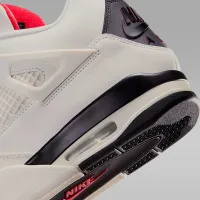 Nike Air Jordan 4 Retro 