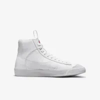 Кросівки Nike Blazer Mid '77 DH8640-102 - Білі