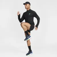 Nike Element 