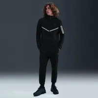 Nike Tech мужские Fleece Joggers with Reflective Accents цвет черный