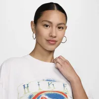 Nike Sportswear Essential жіноча оверсайз футболка колір коричневий