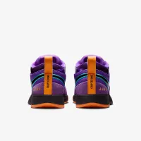 Nike Book 1 