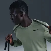Nike Dri-FIT Legend чоловічі Long-Sleeve Fitness Top колір сірий