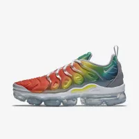 Nike Air VaporMax Plus чоловічі Кросівки колір білий