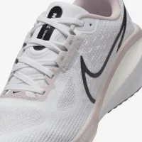Nike Vomero 17 жіноча Road Running Кросівки колір фіолетовий
