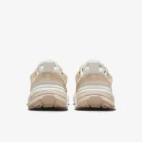 Nike V2K Run жіноча Кросівки колір білий