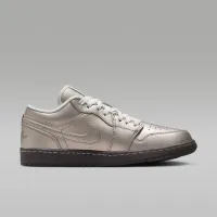 Nike Air Jordan 1 Low SE женская Кроссовки цвет коричневый