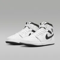 Nike Air Jordan 1 Mid чоловічі Кросівки колір білий