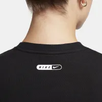 Nike Sportswear женская Cropped футболка цвет черный