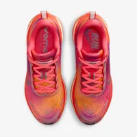 Nike Vomero Plus SE женская Road Running Кроссовки цвет красный