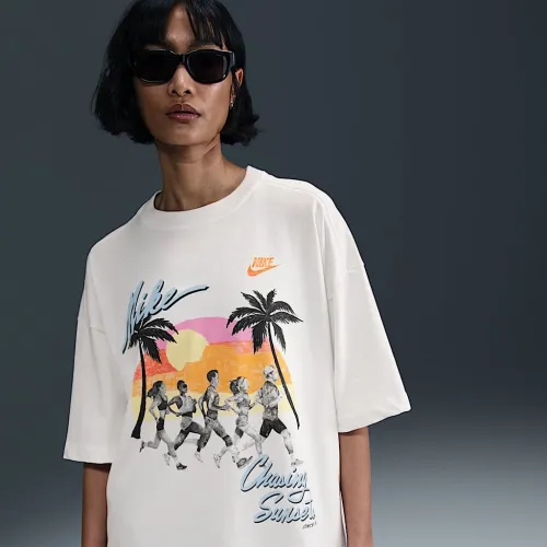 Nike Sportswear Essential женская оверсайз футболка цвет белый