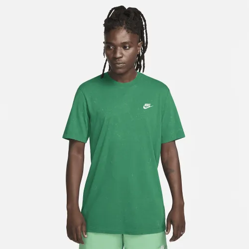 Nike Sportswear Club чоловічі футболка колір зелений