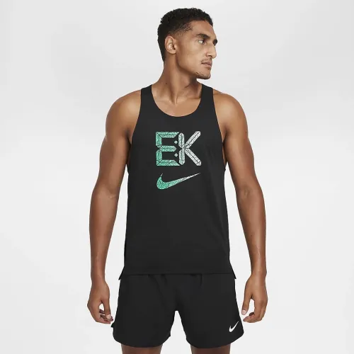 Nike Fast 