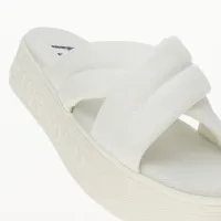 Шльопанці Tommy Jeans Lettering Flatform EN0EN02465-YBL - Білі