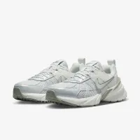 Nike V2K Run женская Кроссовки цвет серый