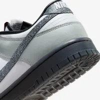 Nike Dunk Low LX жіноча Кросівки колір білий