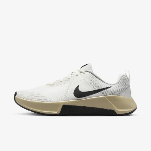Nike MC Trainer 3 чоловічі для тренування Кросівки колір білий