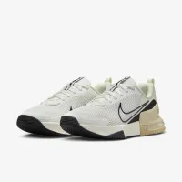 Nike Air Max Alpha Trainer 6 чоловічі для тренування Кросівки колір білий