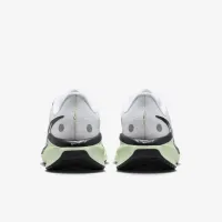 Nike Vomero 17 жіноча Road Running Кросівки колір білий