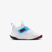 Nike Team Hustle D 12 Little дитячі Кросівки колір білий