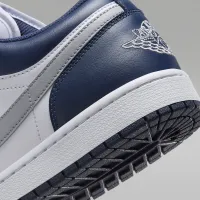 Nike Air Jordan 1 Low чоловічі Кросівки колір білий