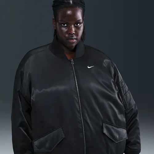 Nike Sportswear женская Therma-FIT Reversible Bomber Куртка (большие размеры) цвет черный