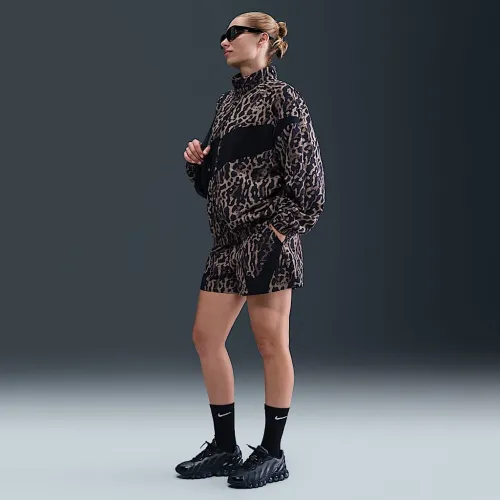 Nike Sportswear жіноча Woven Printed шорти колір чорний