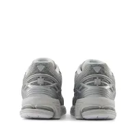 Кросівки New Balance U1906WFE - Сірі