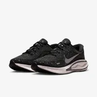 Nike Journey Run жіноча Road Running Кросівки колір чорний