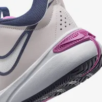 Nike Team Hustle D 11 Big дитячі баскетбольні Кросівки колір фіолетовий