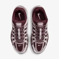 Nike P-6000 жіноча Кросівки колір червоний