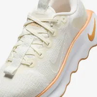 Nike Motiva жіноча Walking Кросівки колір білий