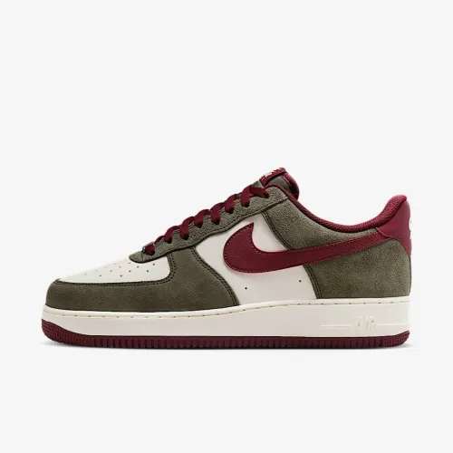 Nike Air Force 1 '07 LV8 чоловічі Кросівки колір зелений