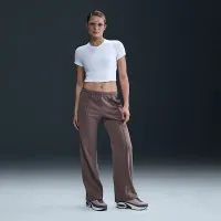 Nike Sportswear Chill Knit женская Cropped футболка цвет белый