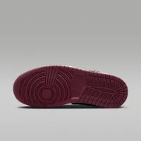 Nike Air Jordan 1 Low SE женская Кроссовки цвет черный