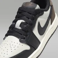 Nike Jordan 1 Retro Low 