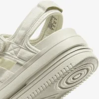 Nike Icon Classic SE женская босоножки цвет зеленый