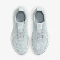 Nike Interact Run женская Road Running Кроссовки цвет серый