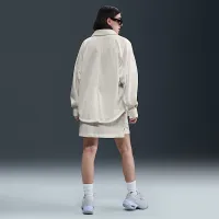 Nike Sportswear женская оверсайз Jacquard Striped Button-Down Shirt цвет коричневый
