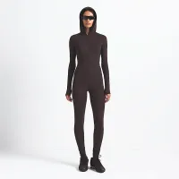 NikeSKIMS Weightless Layers женская Full-Zip Толстовка с капюшоном цвет коричневый