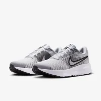 Nike Run Defy чоловічі Road Running Кросівки колір сірий